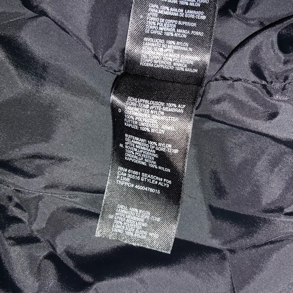 The North Face Jacket - Picture 6 of 7